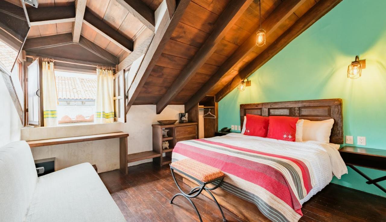 Yox Hotel Boutique San Cristóbal de Las Casas المظهر الخارجي الصورة A room at the hotel